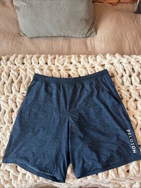Lululemon x Peloton Men’s 7” Lined Training Shorts Blue XL